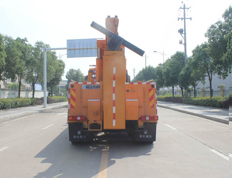 潤(rùn)知星牌SCS5532TQZSX6型清障車
