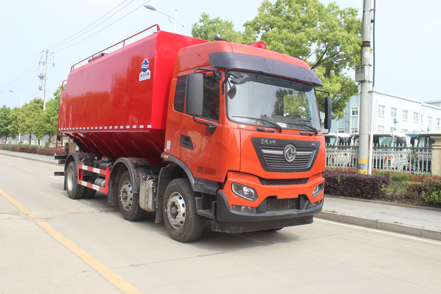 潤(rùn)知星牌SCS5252ZSLDFH6型散裝飼料運(yùn)輸車
